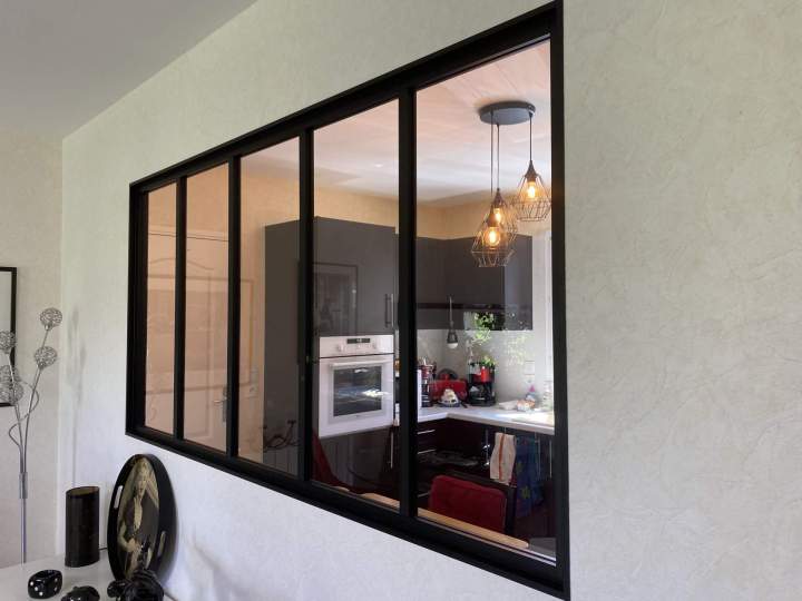 Installation de verrières pour sublimer et éclairer vos espaces